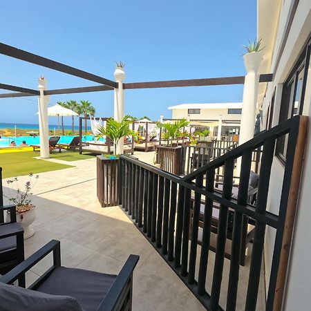 Hotel Livvo Budha Beach Santa Maria Buitenkant foto