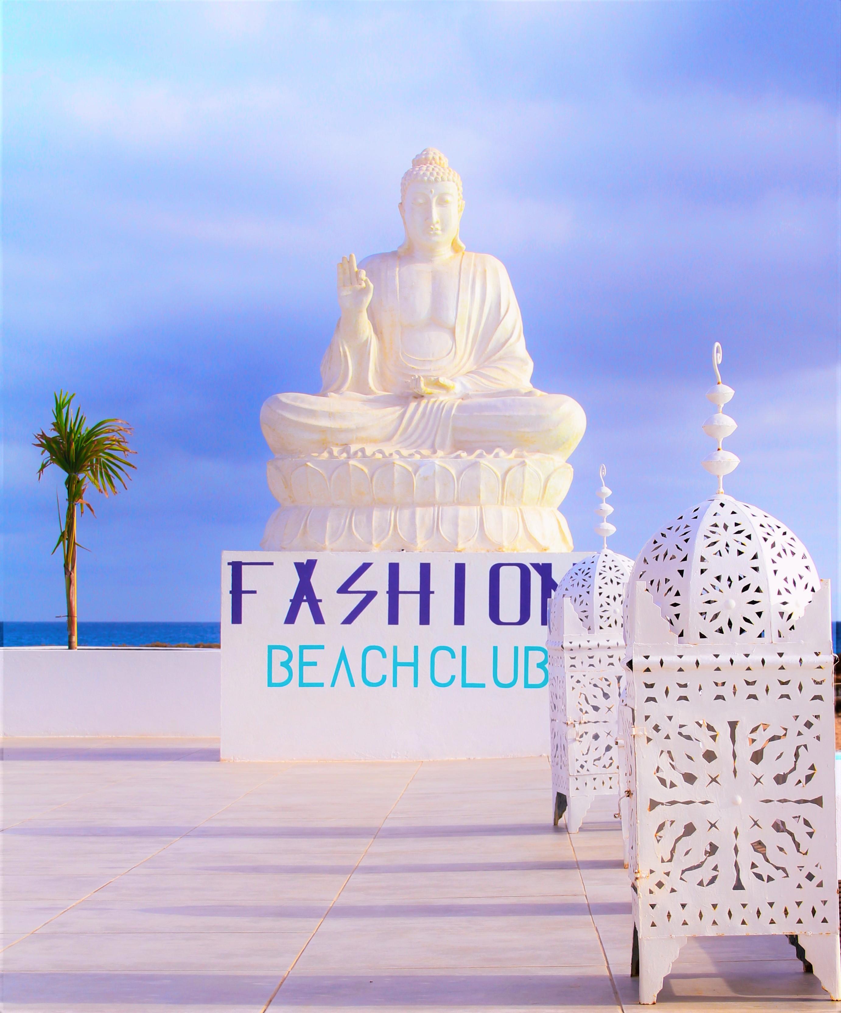 Hotel Livvo Budha Beach Santa Maria Buitenkant foto