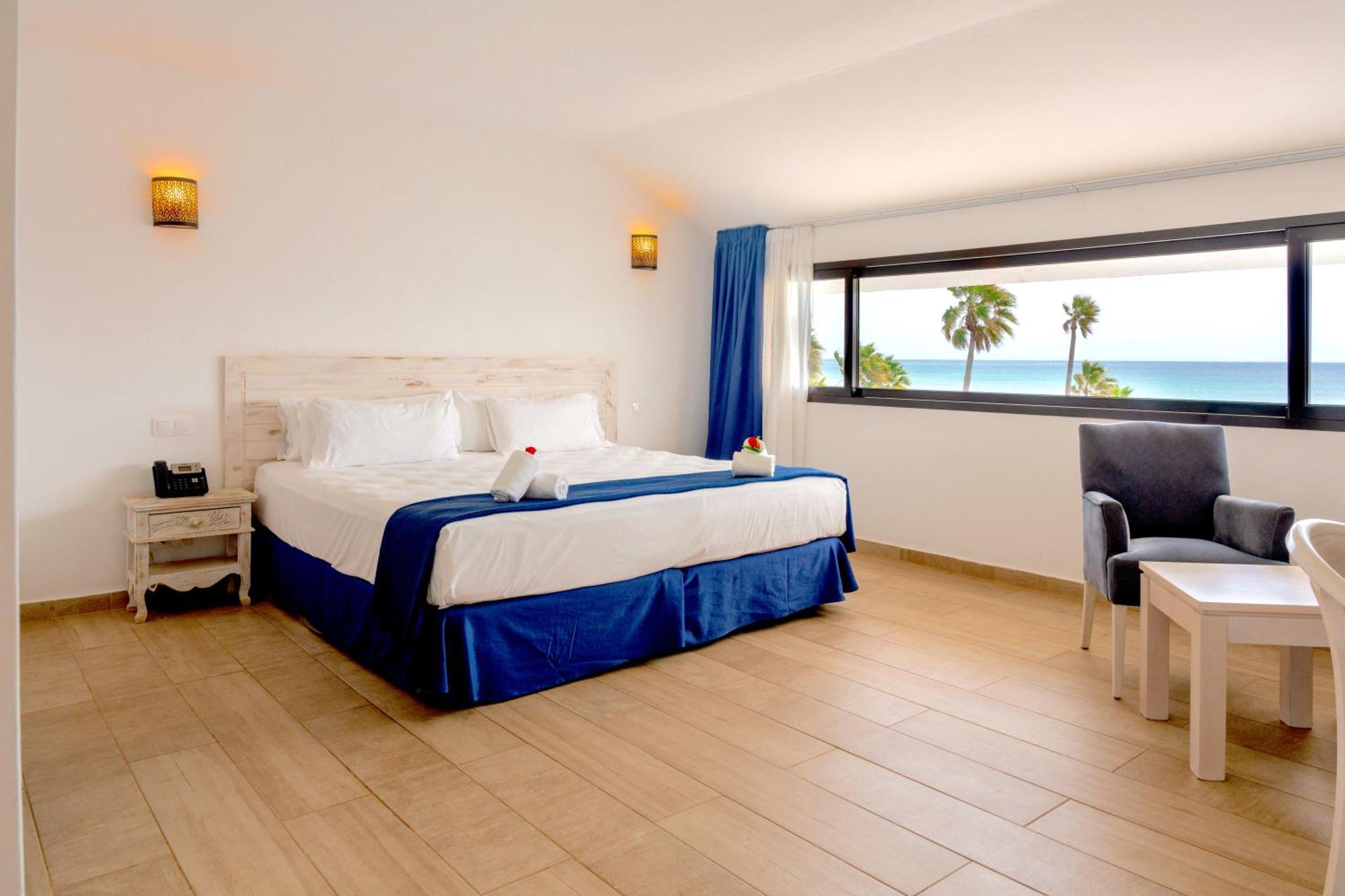 Hotel Livvo Budha Beach Santa Maria Buitenkant foto