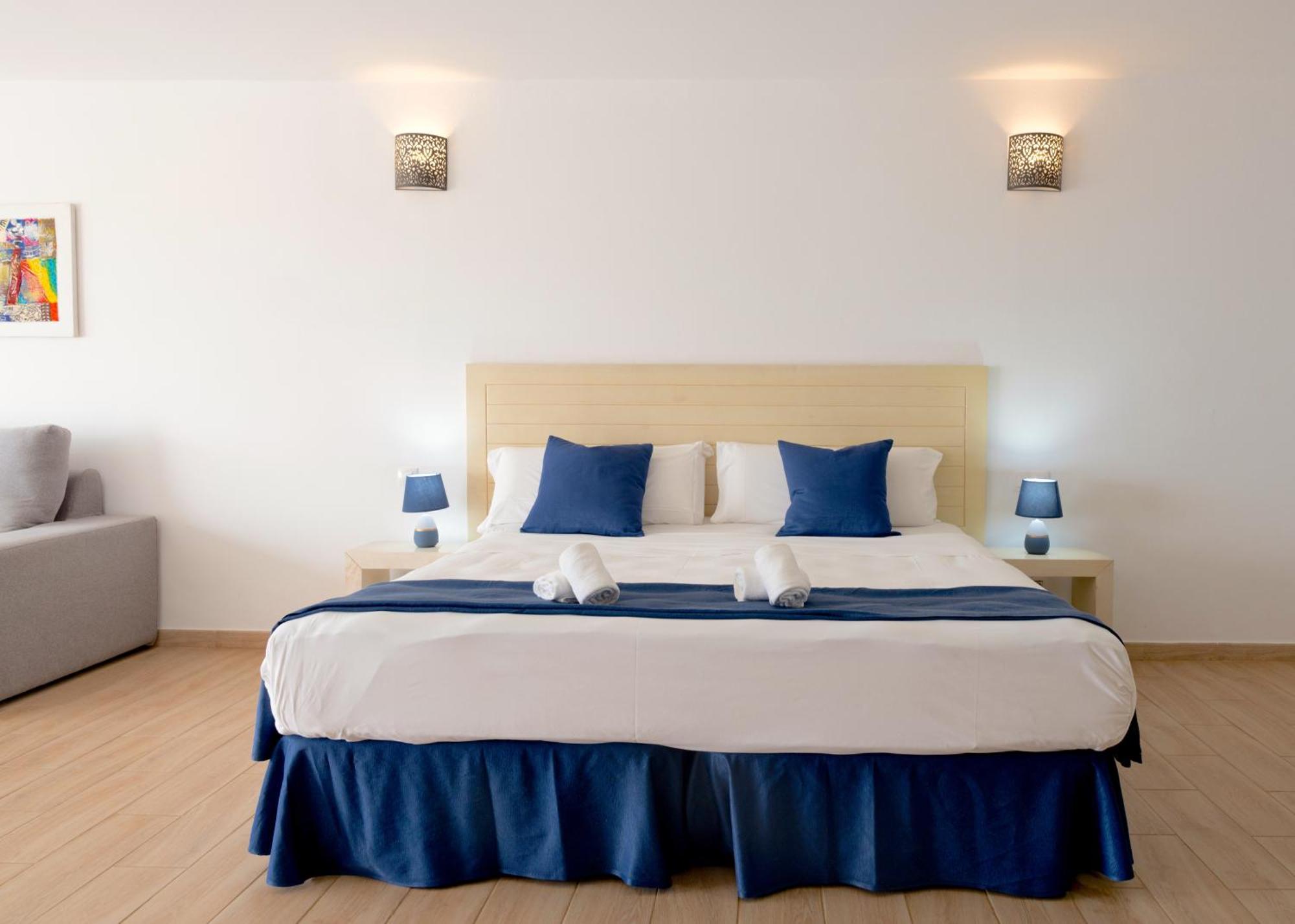 Hotel Livvo Budha Beach Santa Maria Buitenkant foto