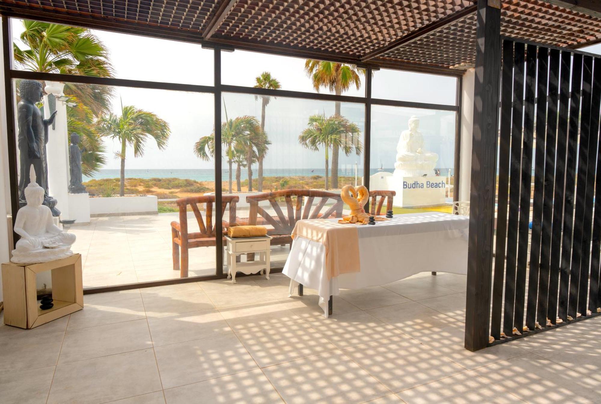 Hotel Livvo Budha Beach Santa Maria Buitenkant foto