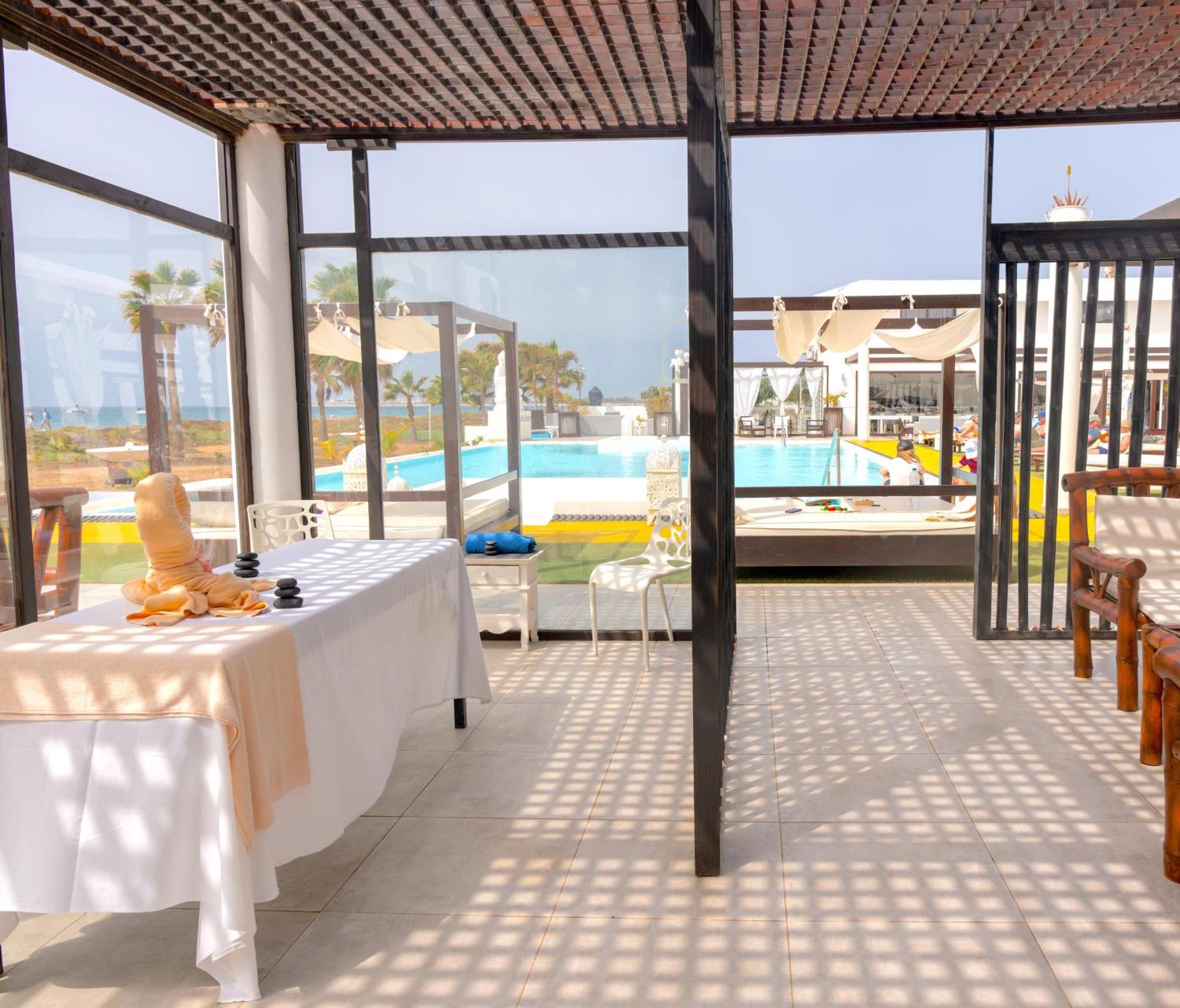 Hotel Livvo Budha Beach Santa Maria Buitenkant foto