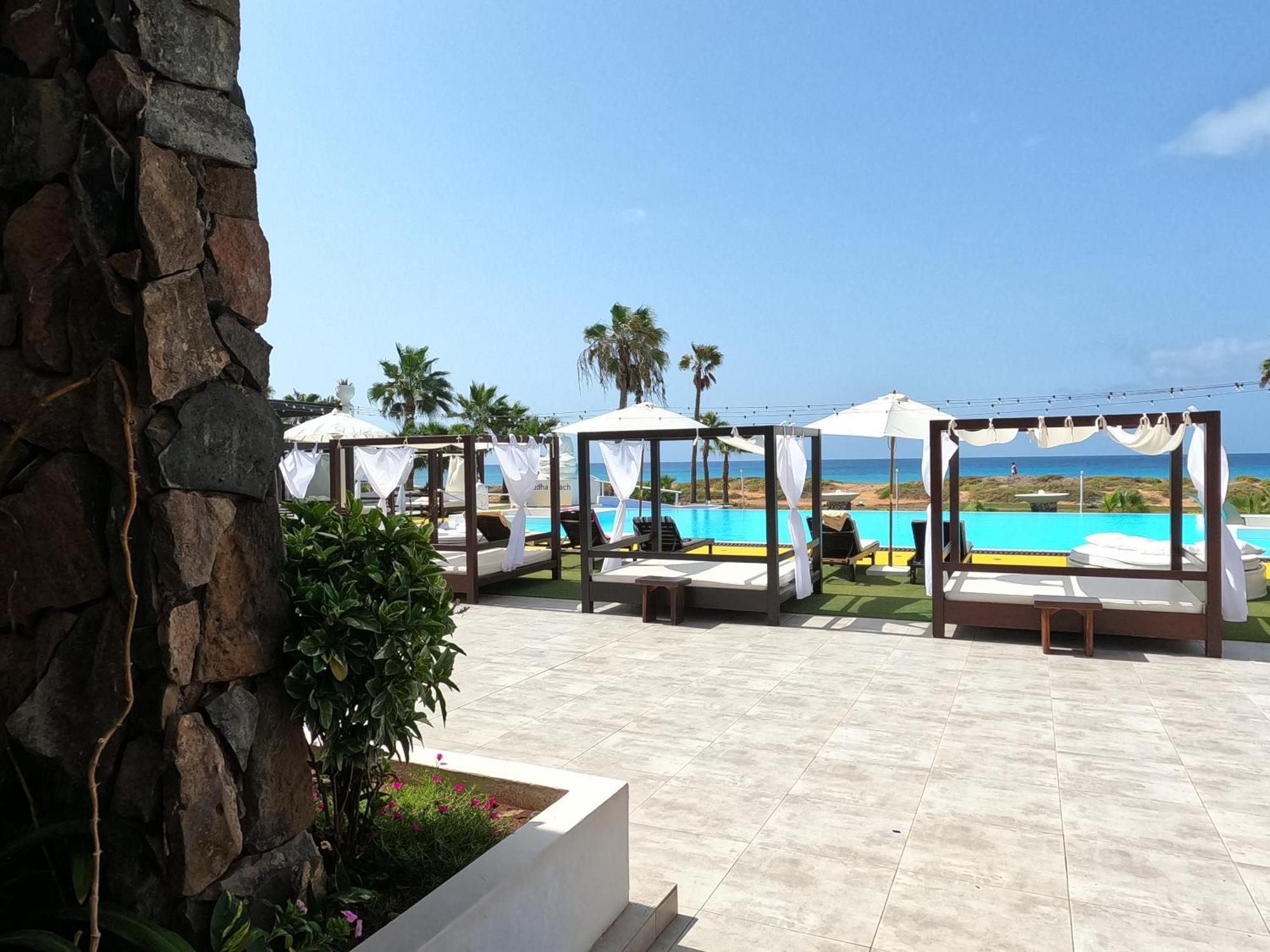 Hotel Livvo Budha Beach Santa Maria Buitenkant foto